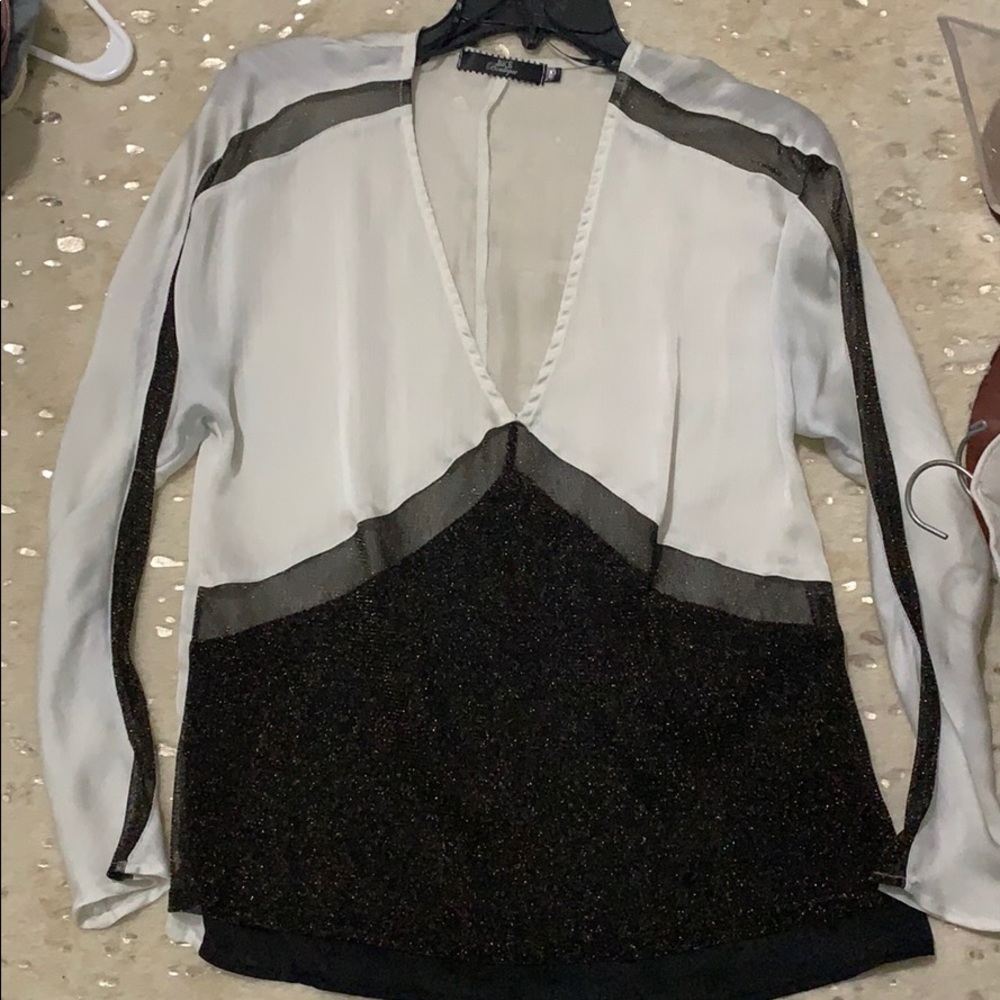 BKE boutique sheer white black and gold top